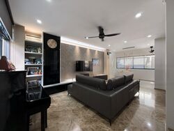 Kew Gate (D16), Terrace #522964341